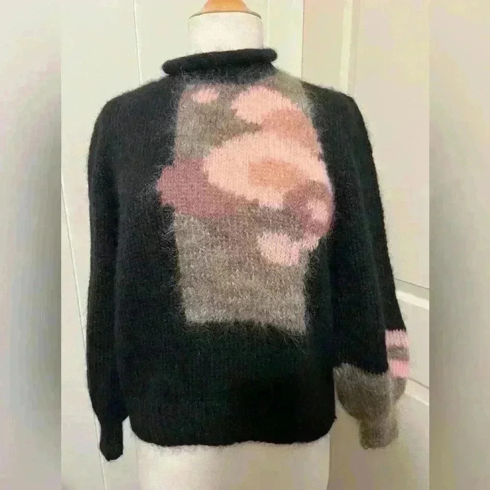 Gennie De Lange Sweater Abstract Floral Hand Knit Mohair Pink Artsy Cozy‎ Pink